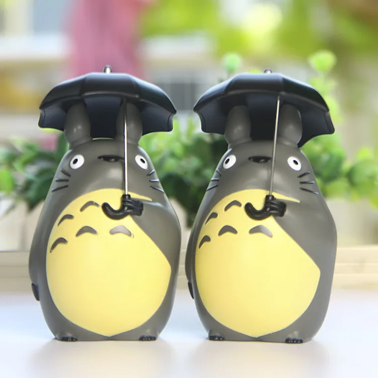 

5cm Mini Totoro Action Figure with Umbrella Toy My Neighbor Totoro Action Figurens Model Doll Juguete Birthday Gift Party Decor