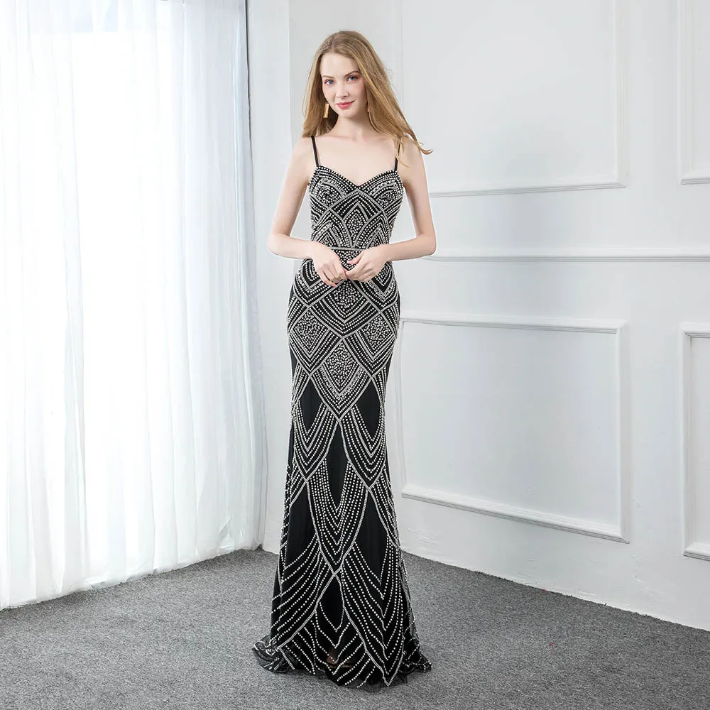 2020 Черное длинное платье русалки для выпускного вечера на бретелях с кристаллами
