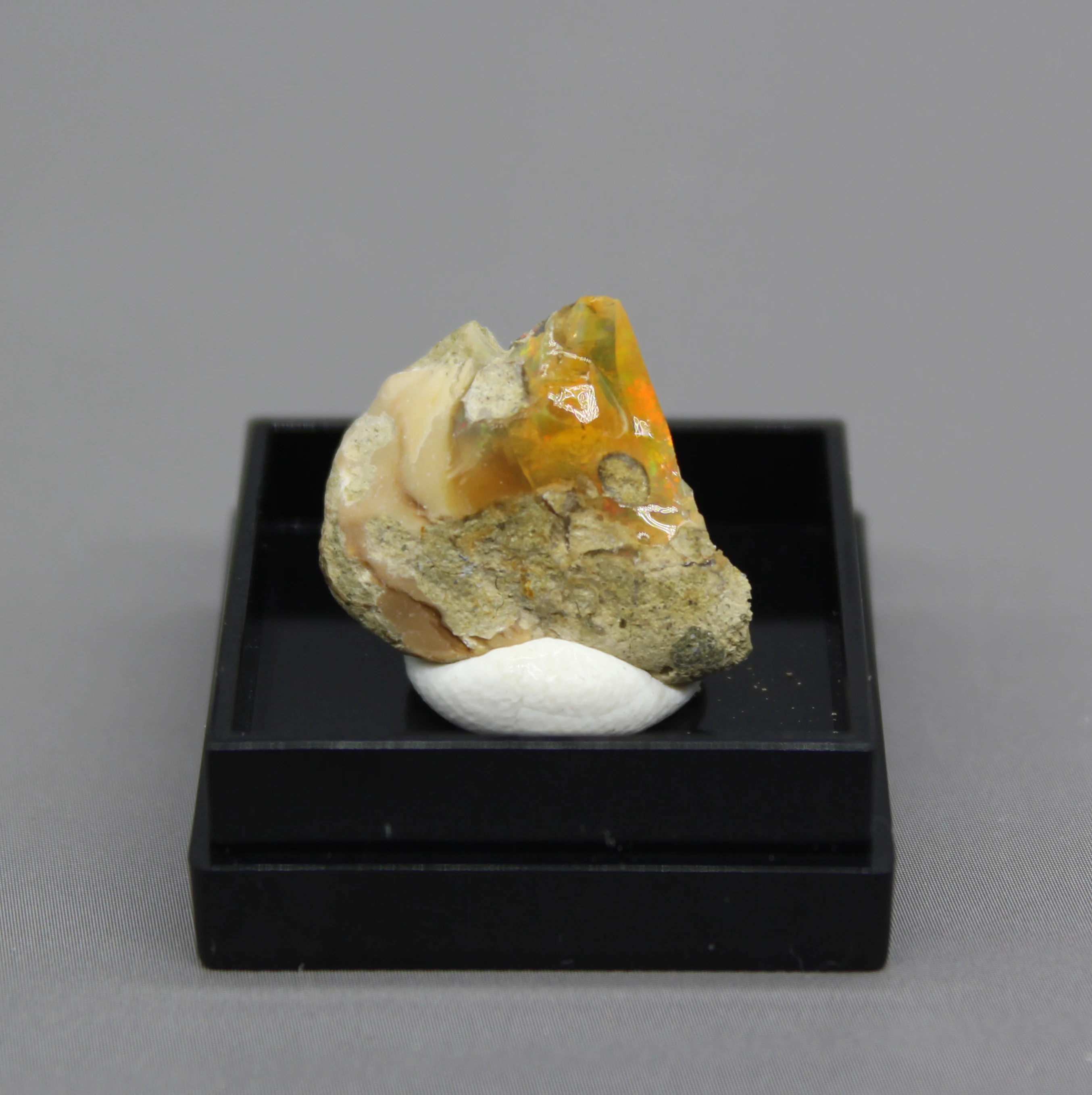 

BEST! 100% natural rare Opal gem mineral specimen quartz gemstones free shipping box size 2.8 cm