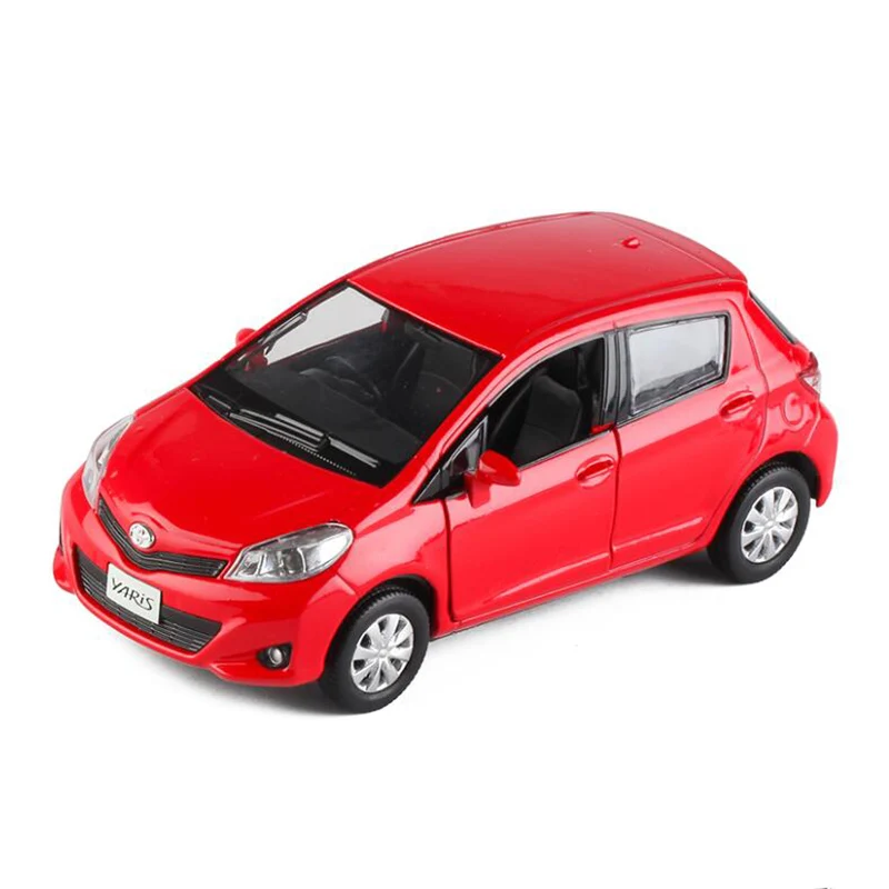 1 шт. модель из сплава 1:36 Yaris с высокой имитацией автомобили Реплика