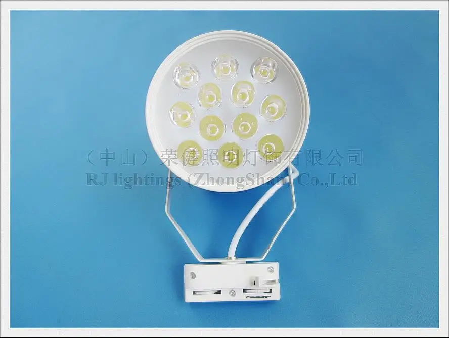 Высокомощный светодиодный направляющий Точечный светильник Трековый