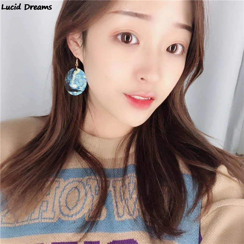 Retro Oil Painting Art Van Gogh Starry Night Mona Lisa Drop Earrings Vermee Women Wood Vintage Earrings Fashion Jewelry Bijoux