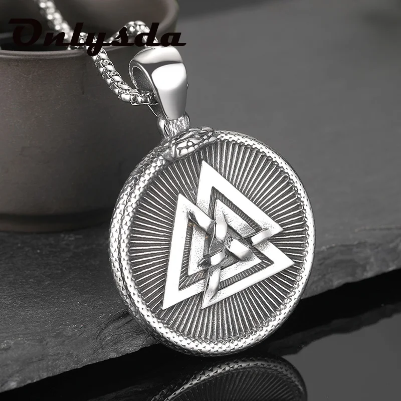 Колье с треугольной подвеской в виде узла викинга из нержавеющей стали