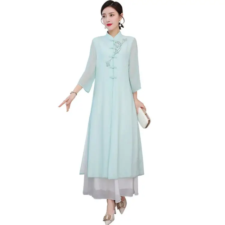 

COIGARSAM Cheongsam Women dress New Spring Vintage Three Quarter Sleeve Chiffon Embroidery Dresses White Green Trousers 915