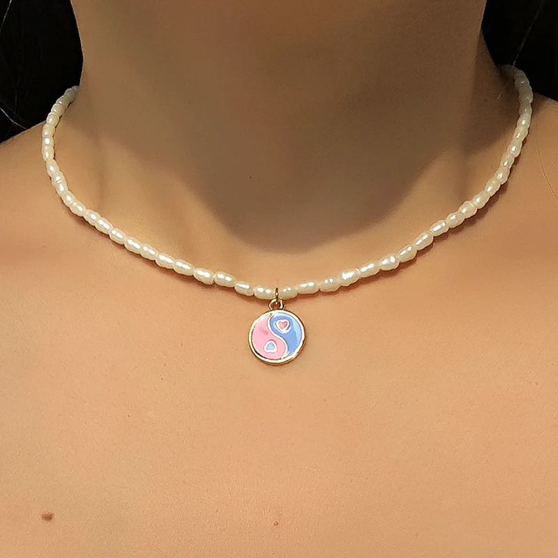 

8090s Aesthetic Pearl Peach Heart Yin Yang Necklace for Women Metal Punk Harajuku Vintage Necklace Charms Y2K Jewelry New Gifts