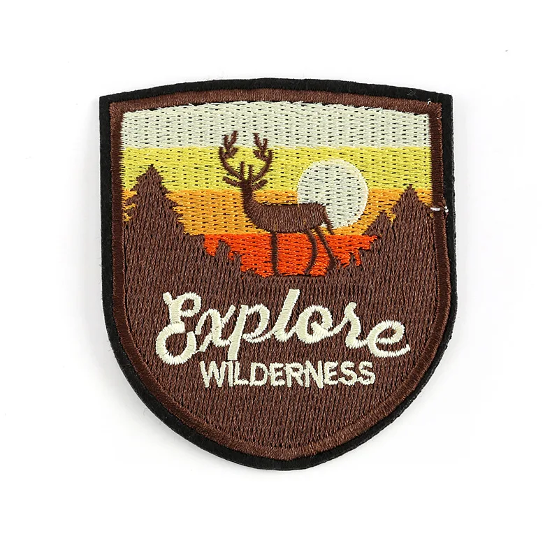 

Customizable Wholesale Embroidered Badge High-End Clothing Accessories round Patch Embroidered Cloth Stickers