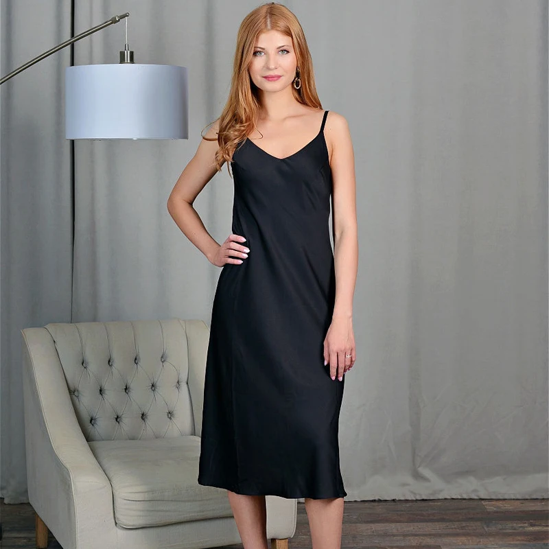 

Sexy Satin V-neck Spaghetti Strap Dress Women Sleeveless Backless Solid Color Dress Autumn New Arrival Elegant Party Midi Dress