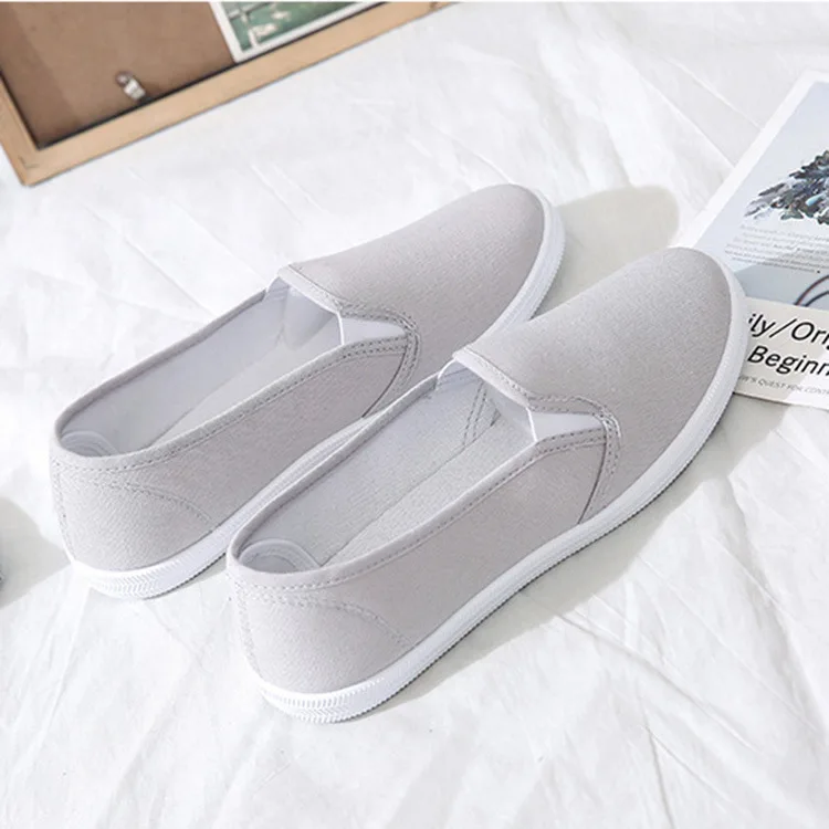 Женские парусиновые лоферы на плоской подошве Белые Повседневные слипоны Черные