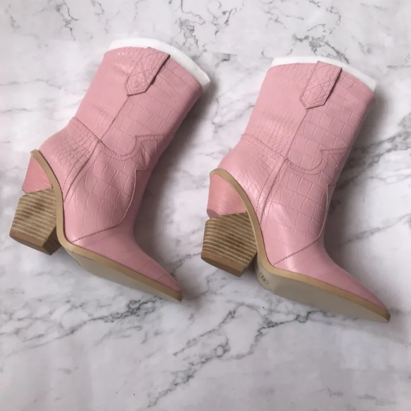 Шикарные женские полусапожки с острым носком сезон осень-зима армейские ботинки