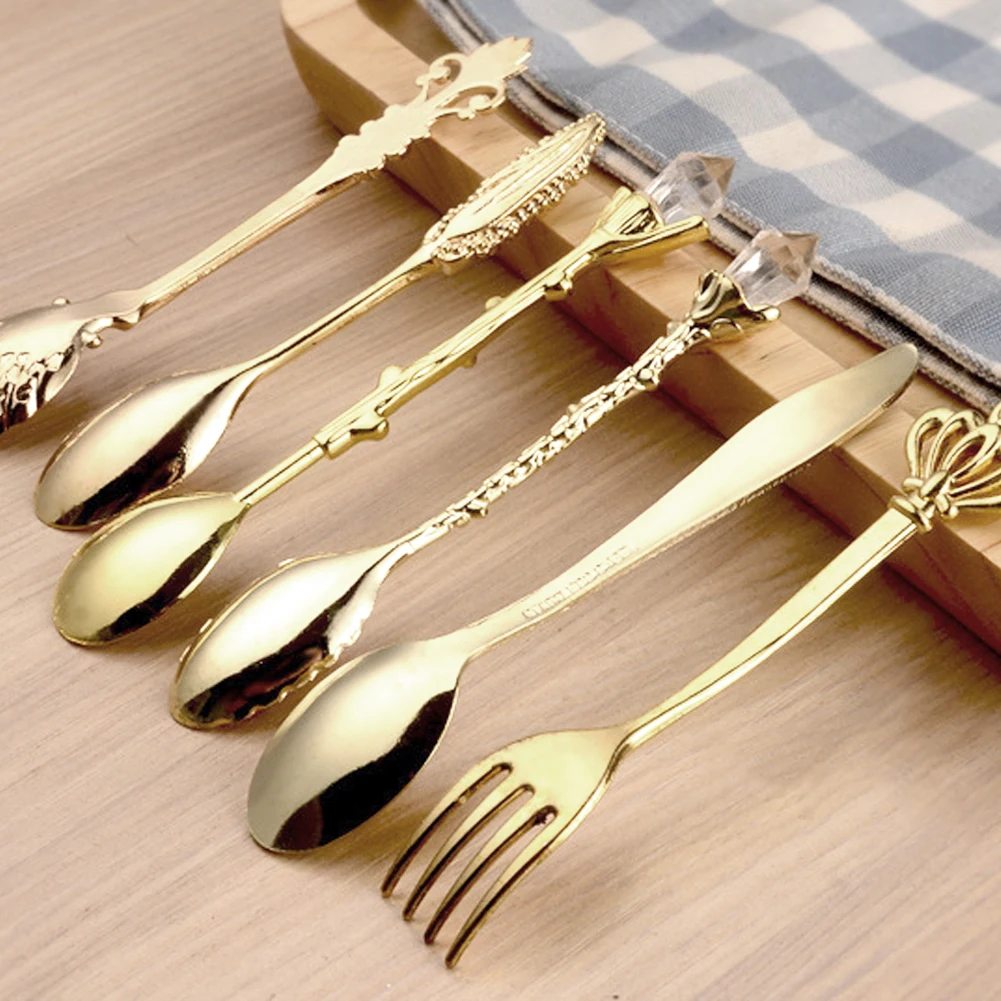 

6PCS Vintage Spoon Retro Spoon Set tableware Zinc Alloy Court Style Mini Carved Teaspoon Set Kitchen Tools Tableware Multicolor