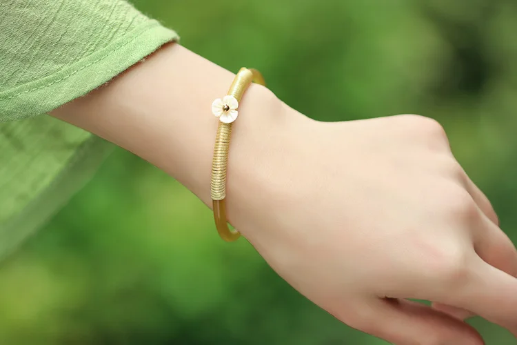 Браслет в этническом стиле корпус из бычьей кости литературный и художественный