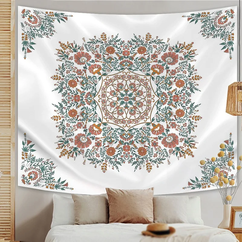 

Bohemian Retro Printing Fashion Tapestry Home Decoration .