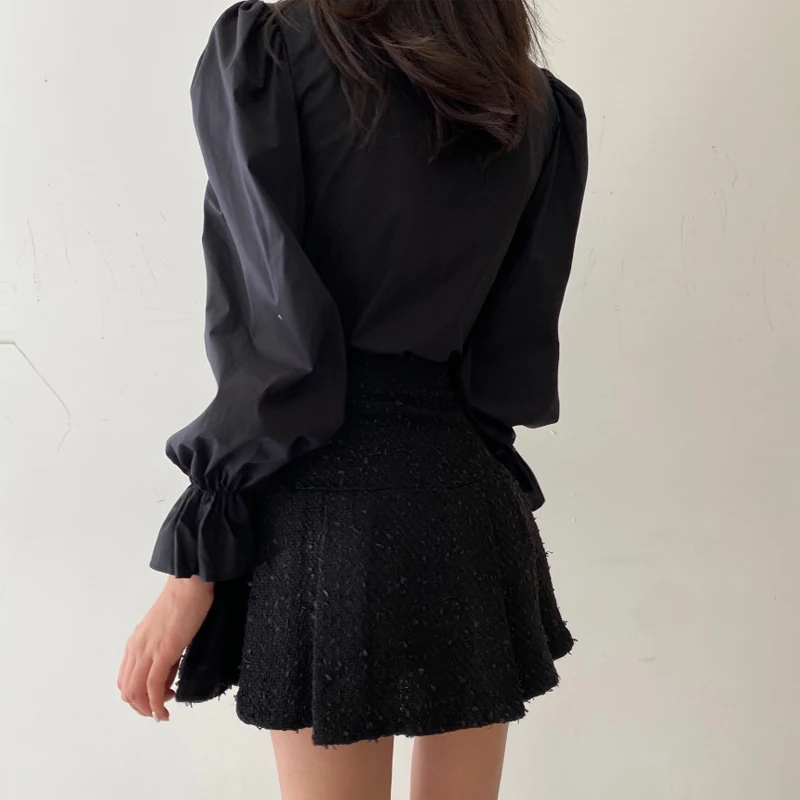 

Spring Hollow Patchwork Lace Blouse Women Korean Lace Chic Palace Style Ladies Shirt Long Puff Sleeve Solid Button New Top 13272