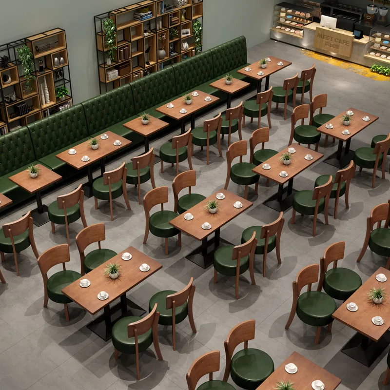 Столы и стулья в стиле ретро американской кофейни для магазина с молочным чаем