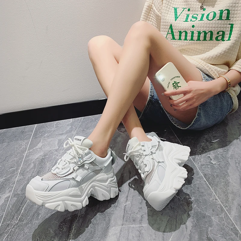 

2021 FashionDesigner Chunky Sneakers Women Platform Shoes Breathable Height Increased Thick Bottom Ladies Trainers Basket Femme