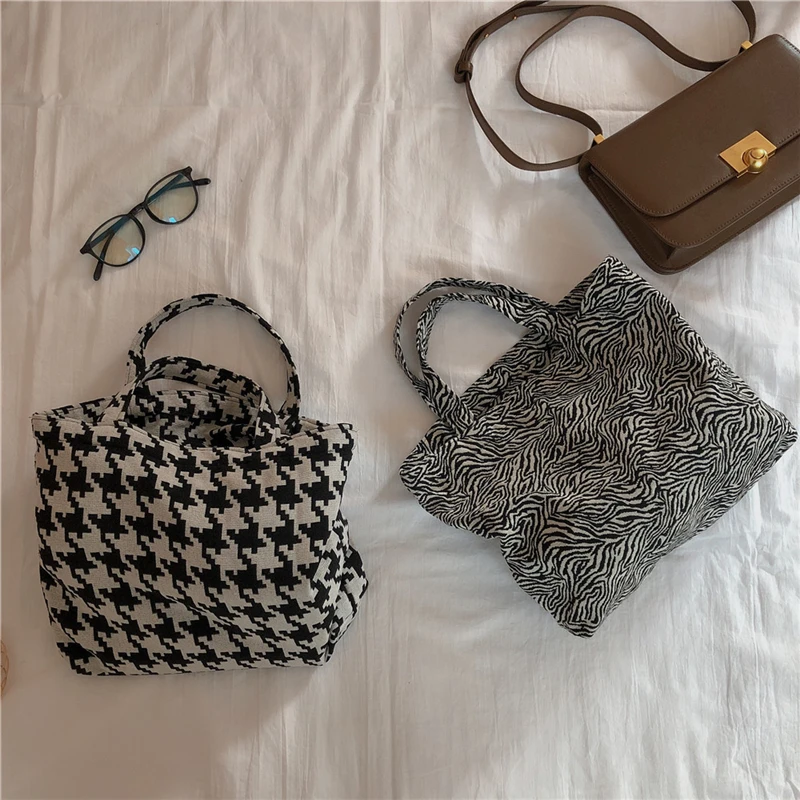 Women Handbag Big Capacity Tote Zebra-stripe Swallow Gird Canvas  High-quality Shopping Traveling Lunch Box Fashion Ins