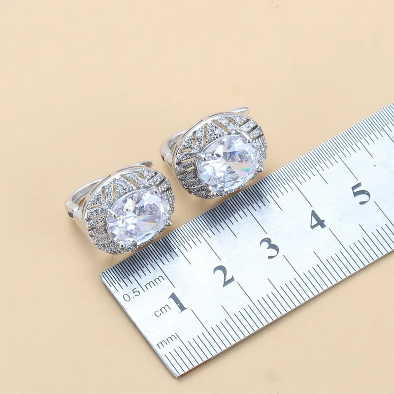 Комплект из колье и серёг с фианитом | Украшения аксессуары