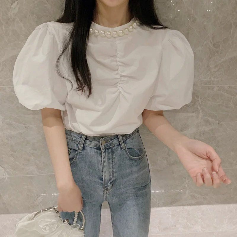 

2021 Summer New Retro Hong Kong Style White Short-Sleeved Female Shirt Women Pearl Pleated Puff Sleeve Top Fashion Solid Blouses