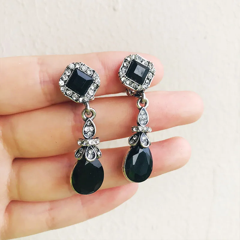A M& G, черные стразы в форме капли воды, Винтажные серьги, Boho, элегантные клипсы для ушей, красный камень, циркон, роскошные серьги, Женские Ювелирные изделия, аксессуары - Окраска металла: A