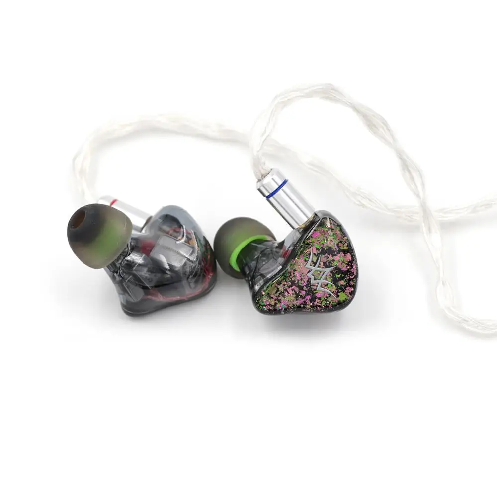 

Fearless Audio S8Pro S8Freedom Knowles+Sonion 8BA Drivers In Ear Earphones Monitor Premium HiFi IEM 0.78mm 2Pin Detachable Cable