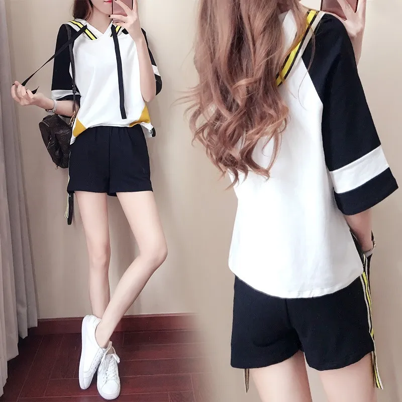 

Sports Outfits Summer Women's 2019 New Korean Wind Student Short Sleeve Girlfriend Pack Loose Two-Piece Tide