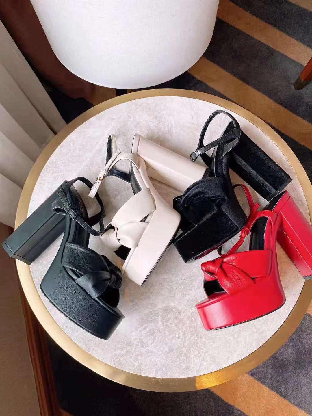 

Женские кожаные туфли Vallv2021, новинка, Классические привлекательные универсальные туфли на высоком каблуке и платформе с бантом