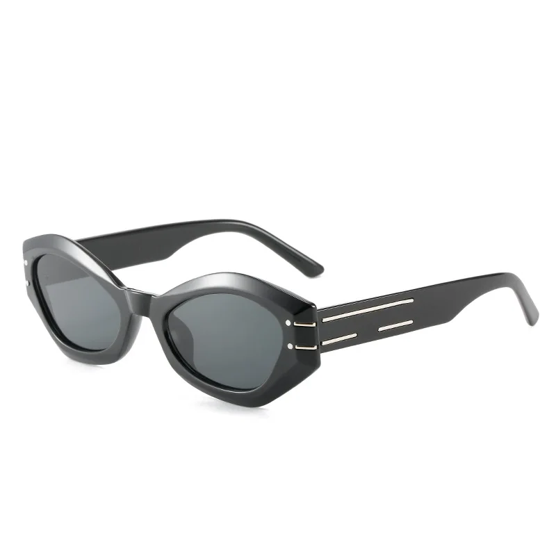 

2021 Winter New Cat-eye Sunglasses Fashion Brand D Style Small Frame Sunglasses Women Desiger Female Shades