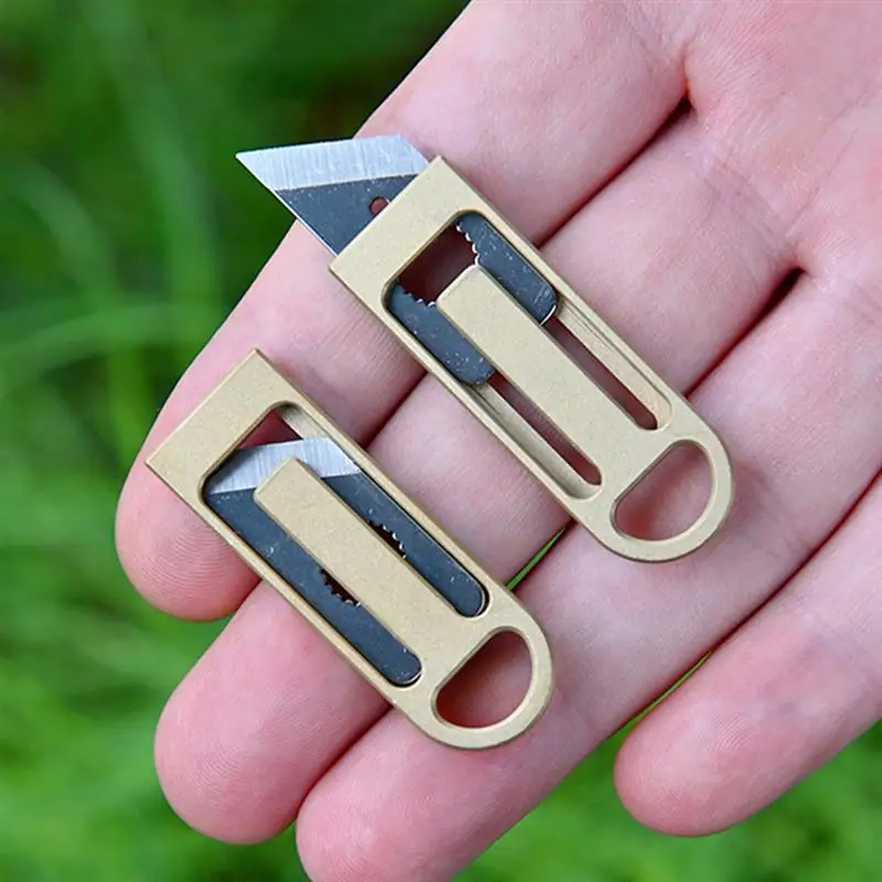 

1Pc Mini Brass Cutter Outdoor Pocket Multi-function Key Chain for Camping