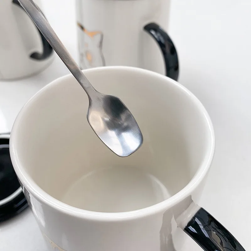 Ручная роспись золотые котята кружки с крышкой в виде ложки фарфоровая кофейная