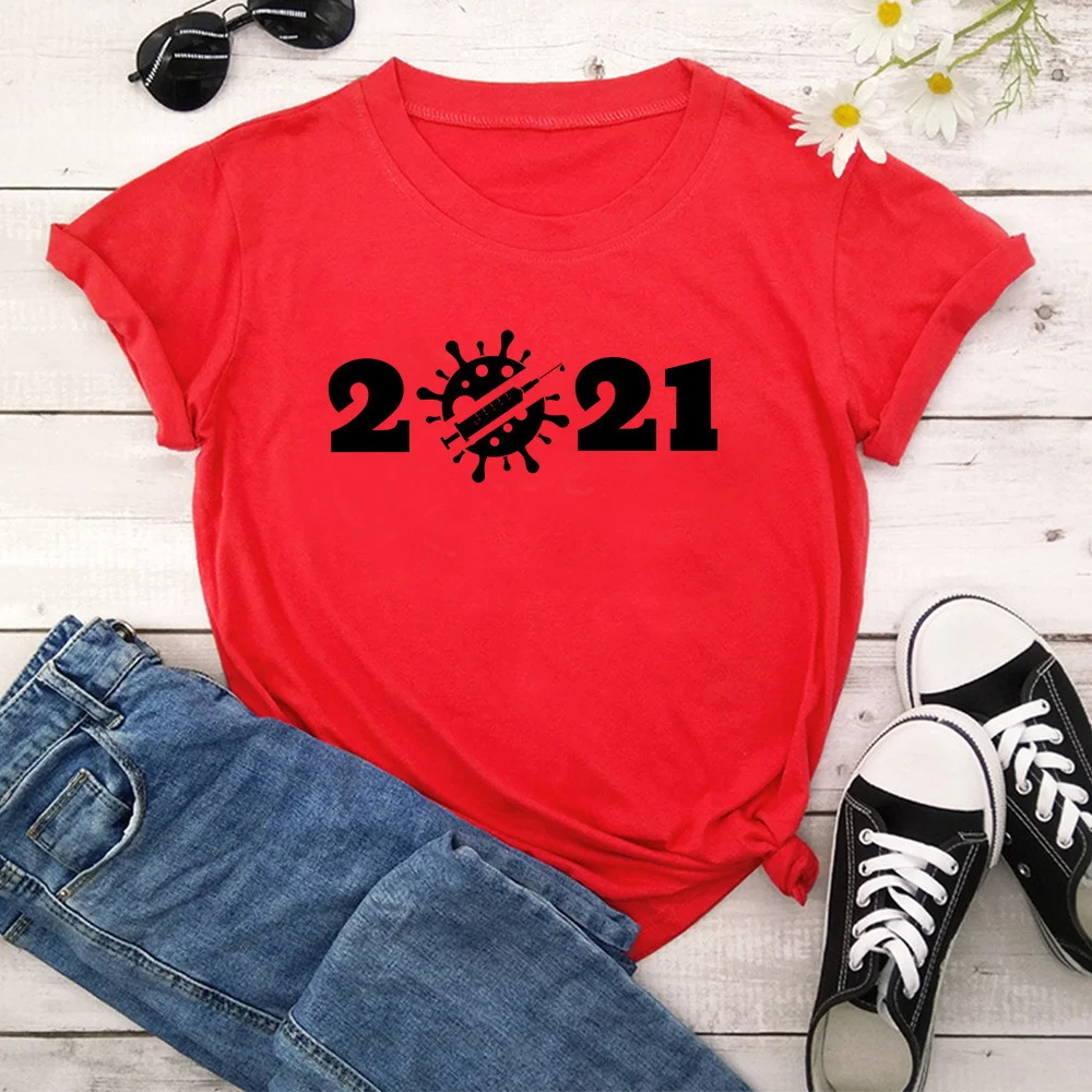 

Женская футболка с коротким рукавом, круглым вырезом и принтом