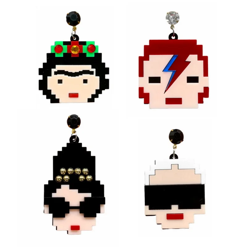 

Серьги-гвоздики из акриловой смолы с изображением героев мультфильма знаменитостей Давида Боуи Карла Одри и фриды кало