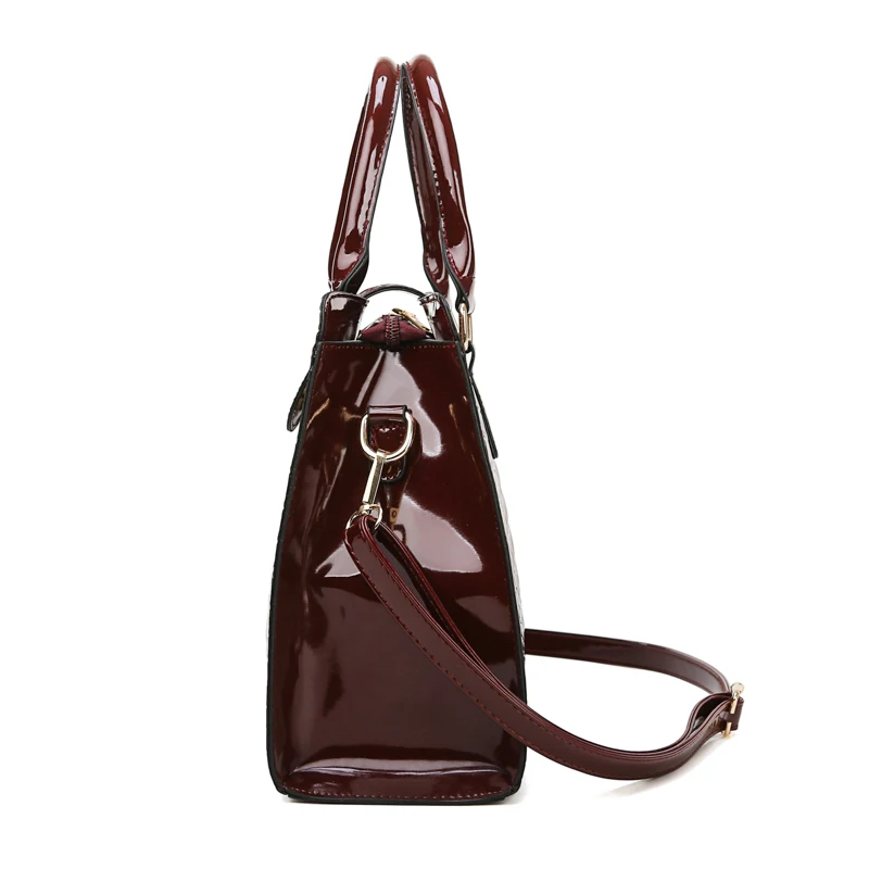 Женские кожаные сумки в стиле ретро европейском и американском с крокодиловым