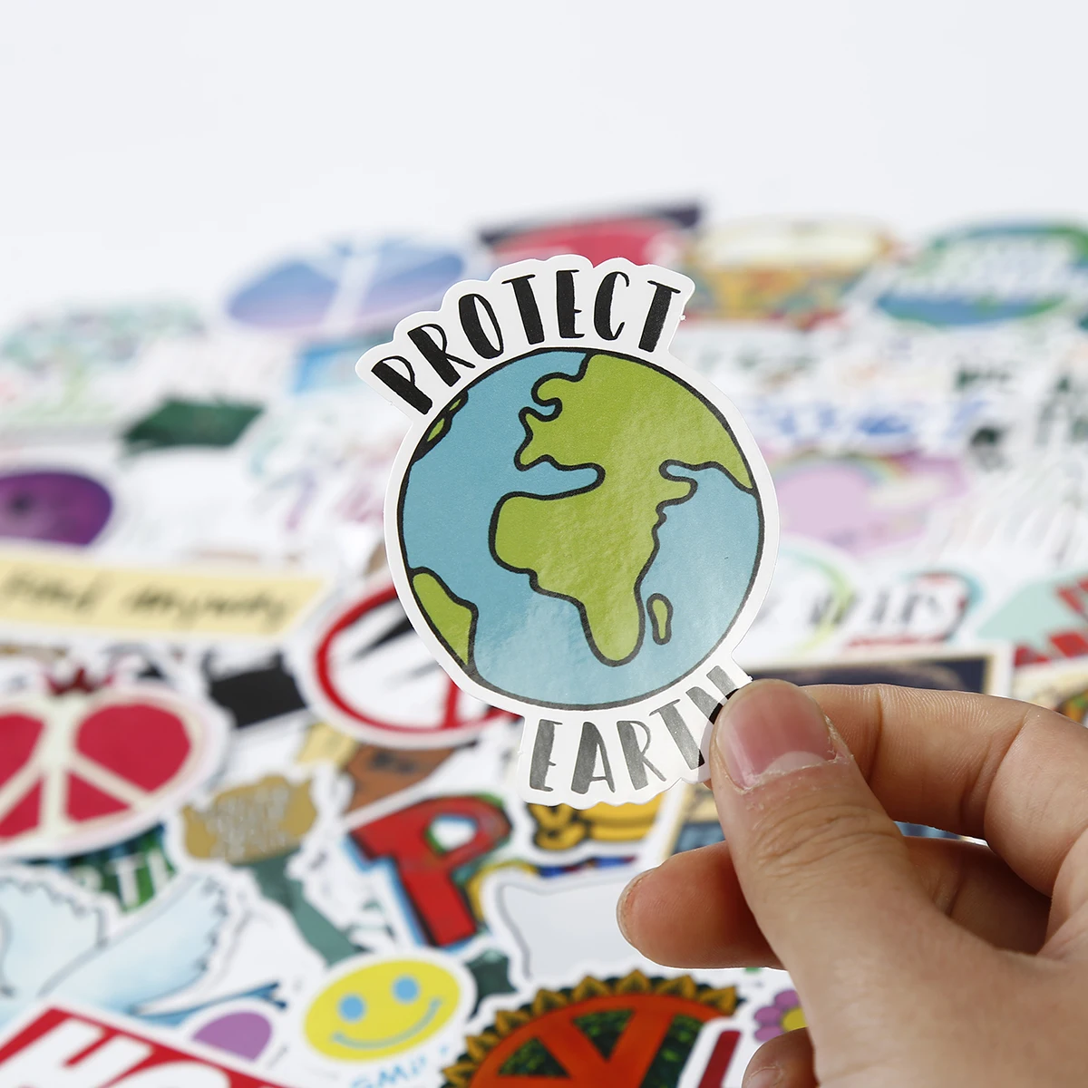 

TD ZW 50 Pcs/lot Styling Peace and Love Vsco Sticker for Laptop Car Luggage Skateboard Waterproof Pvc Decal Stickers