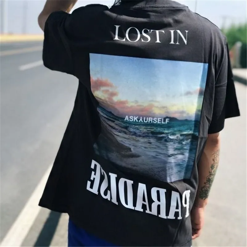 

Kpop Summer Tshirt Japan Female Dancing Summer City T-shirt Fashion Loose Top Kpop Summer Black Tees Girls Holiday Shirts Girls