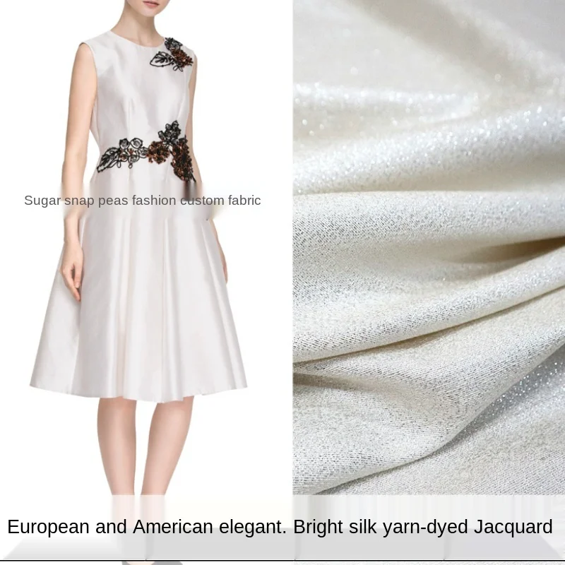

European yarn-dyed jacquard dress fabric autumn elegant gold silk bright silk suit jacket fashion brocade apparel fabric