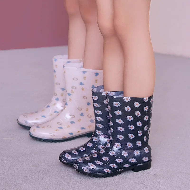 

Children fashion rain shoes boy handmade yellow duck non-slip child waterproof shoes child baby rain boots girl