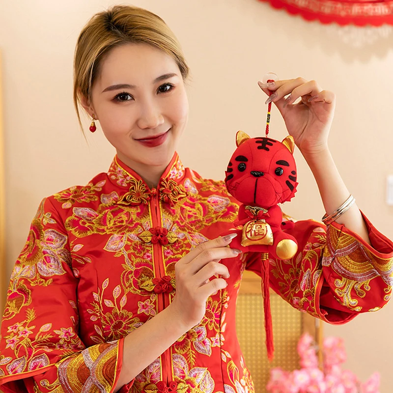 2022 Симпатичный тигр плюшевая игрушка hinese новогодний талисман кукла для детей