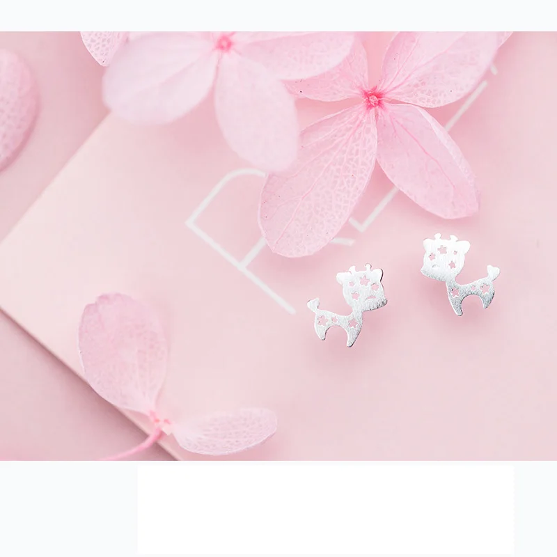 Женские серьги гвоздики из серебра 925 пробы с оленем|Серьги-гвоздики| |