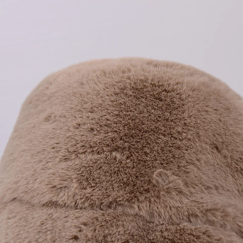 Панама женская бархатная с искусственным кроличьим мехом теплая шапка-леопард