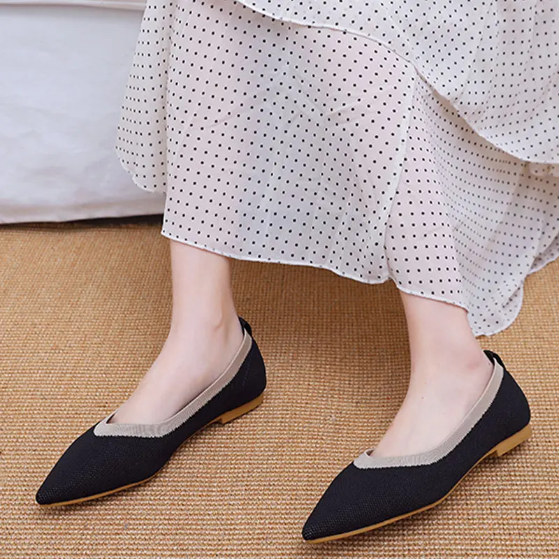 

Women Pointed Toe Single Flat Shoes Ladies Elegant Mesh Breathable Two Color Splicing Shallow Mouth Loafers Summer Size 35-40