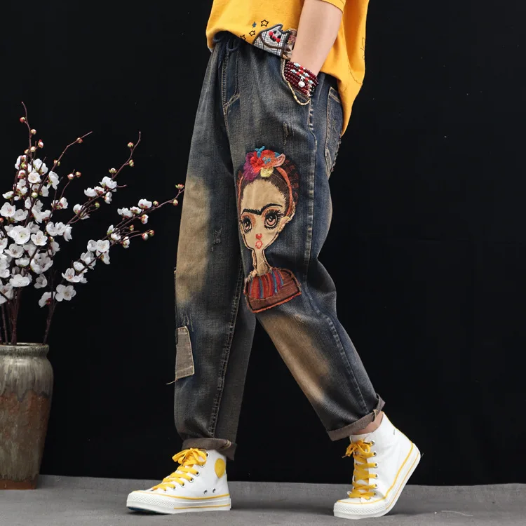 

New spot 2019 autumn literary high waist trousers retro national patch loose harem pants women's jeans