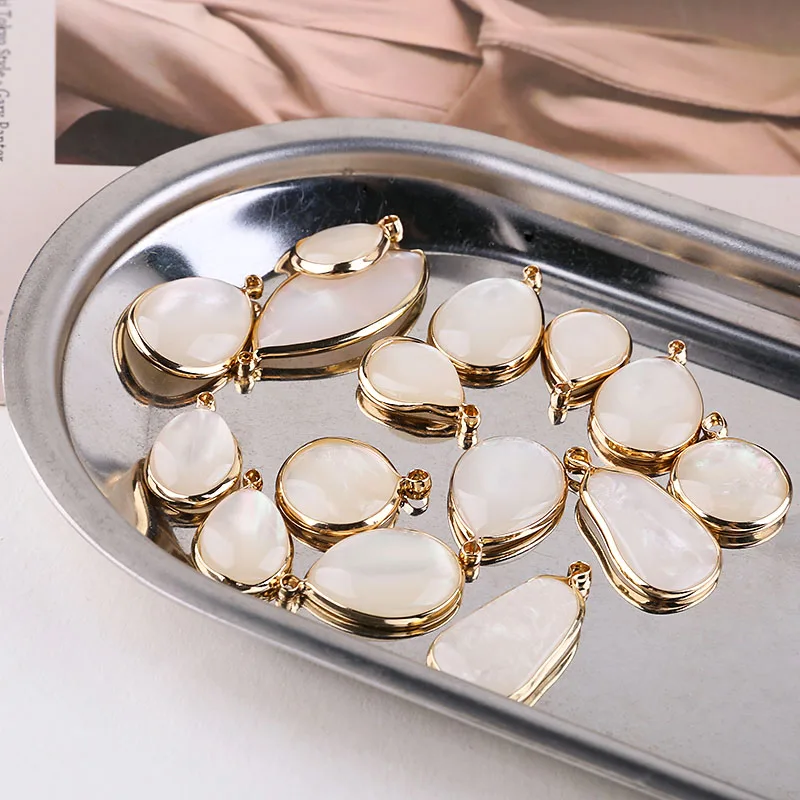 

4pcs New Korean Copper edging Irregular Earrings Symphony Shell Round Water Drop Pendant DIY Jewelry Earring Necklace Material