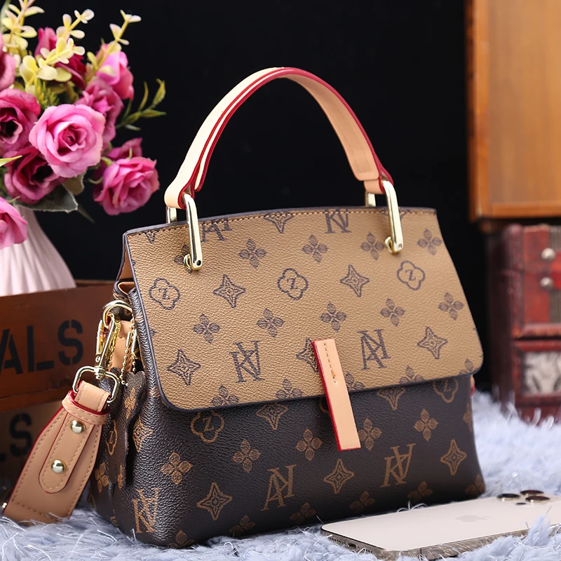 

Genuine Leather Women Bucket Bags 2021 New Luxury Handbags All Match Retro Printing Single Shoulder Bags Famous Purses Onthego