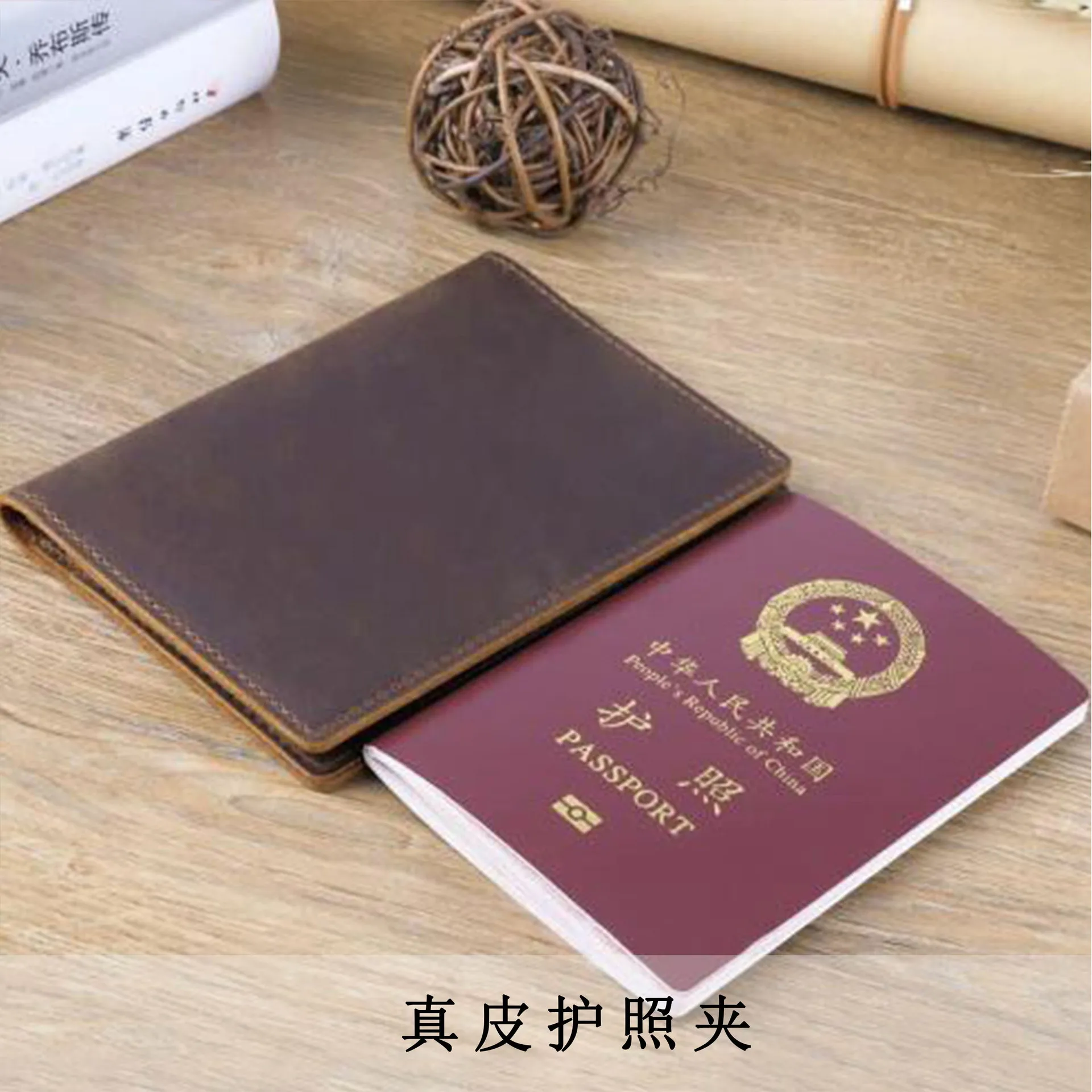 Фото Crazy Horse Leather Passport Case Retro Handmade Passport Cover Travel Wallet Document Holder Porta Pasaporte №2