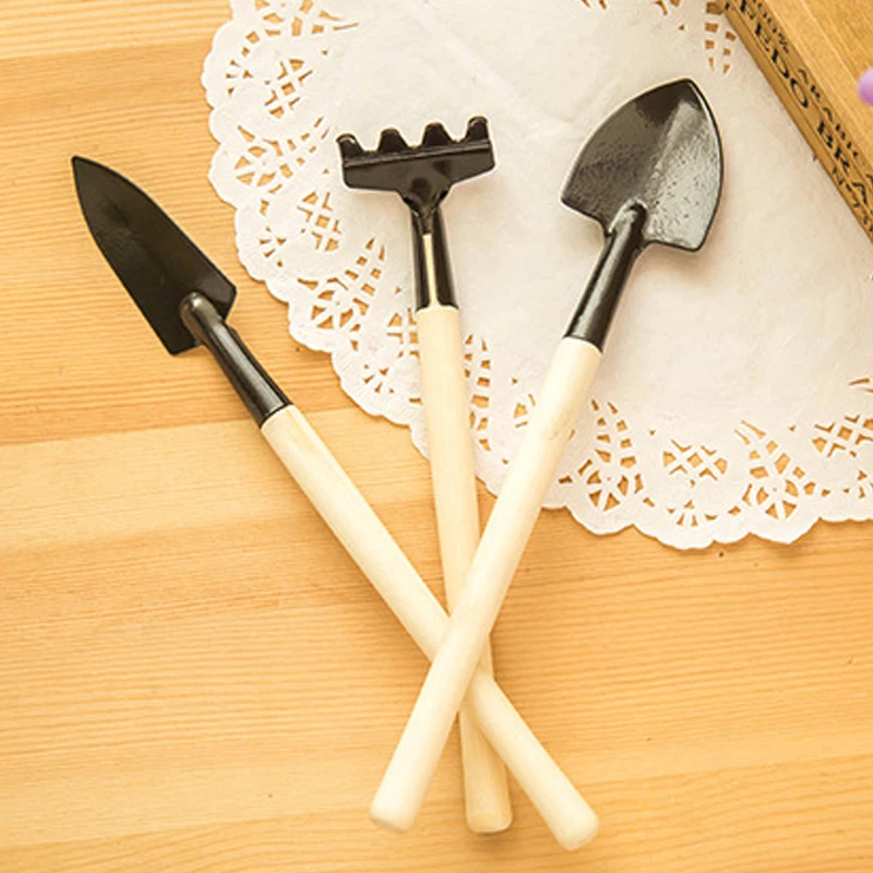 

3 Pieces Of Mini Portable Garden Tools Metal Head Shovel Rake Spade Home Gardening Tool Set Balcony Home Wooden Handle Tool Set