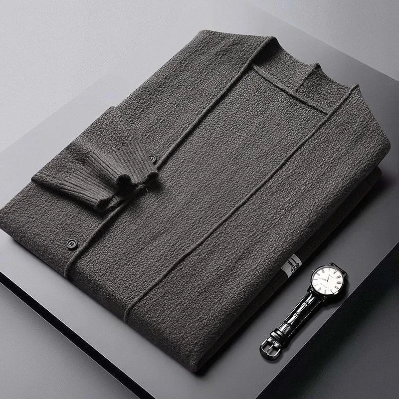 

Мужской свитер с воротником-стойкой, серый или черный однотонный кардиган приталенного силуэта, осень