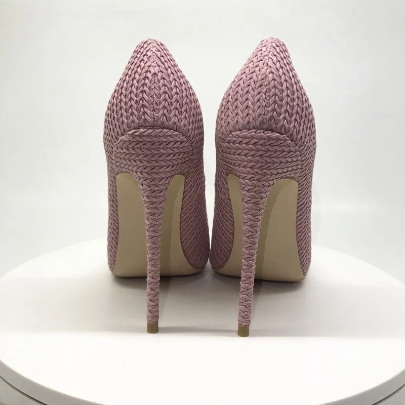 Пикантные тонкие туфли на высоком каблуке 12 см с закрытым острым носком цвет