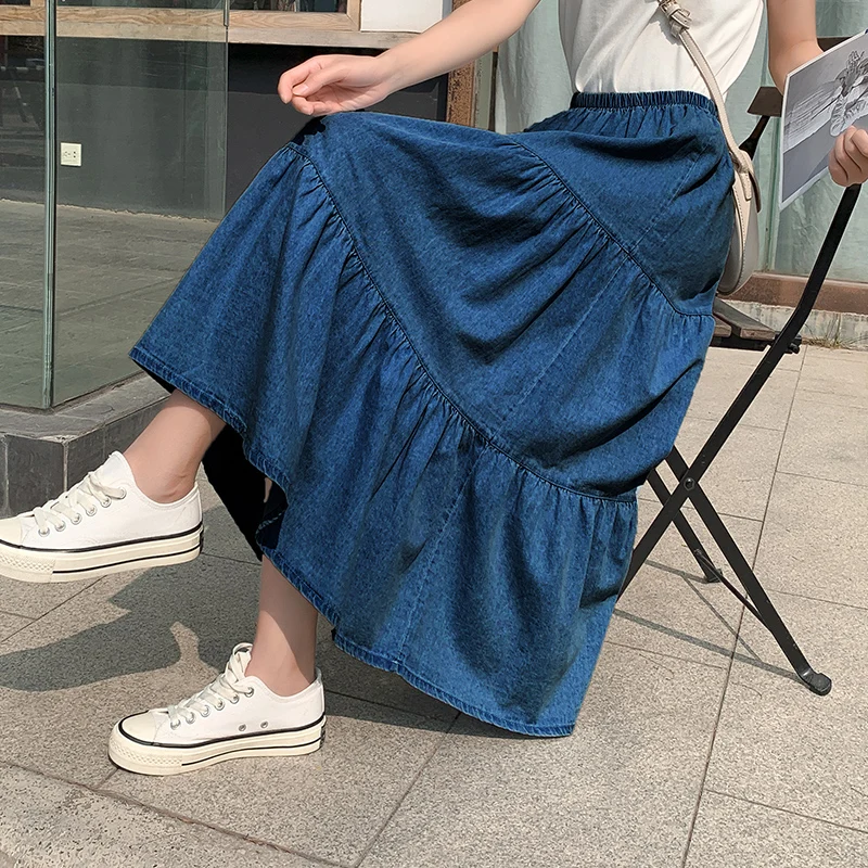 Женская джинсовая юбка А силуэта однотонная облегающая средней длины составного