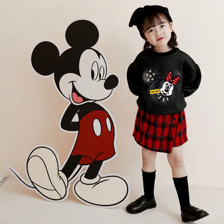 

Disney Fashion Mickey Pattern Cloth Patch Clothes Adult Children Sweater Hole Patch Sequin Towel Embroidery