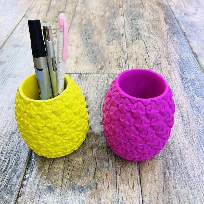 

Resin Crafts Office Supplies Pineapple Pen Holder Desk Accessories Storage Pencil Container Brush Pot